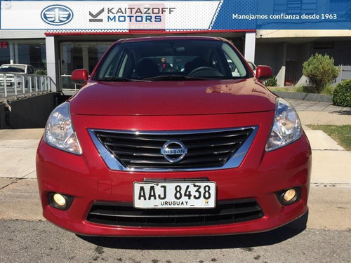 Nissan Versa At 2014 Excelente Estado