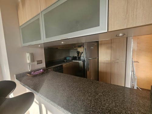 Broker Amoblado 2d-2b-1est-terraza Cerrada Departamento