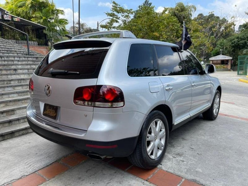 Imagen 4 de 8 de Volkswagen Touareg