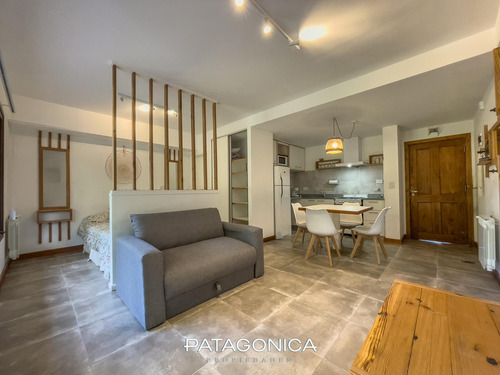 Venta Depto Monoambiente 35 M² Deck Privado, Amoblado Y Equipado, Centro