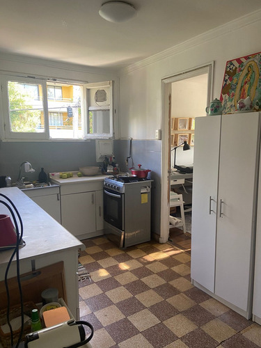 Excelente Ubicación, Dos Casas En Una, Providencia