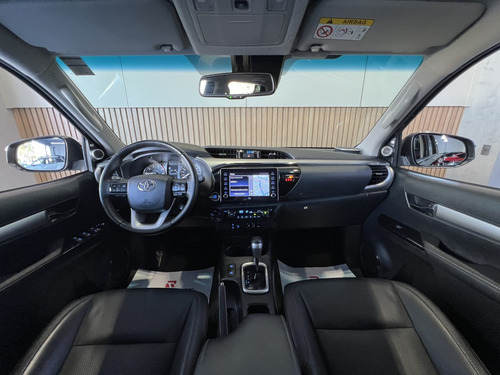 Toyota Hilux 2.8 D-4D TURBO DIESEL CD SRX 4X4 AUTOMÁTICO