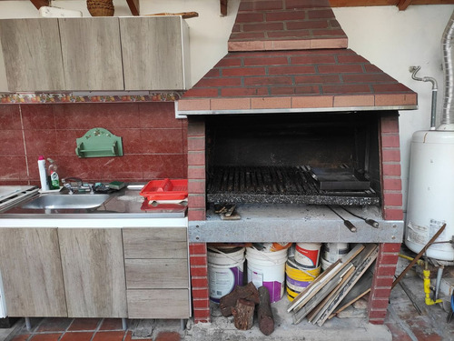 Venta Hermoso Ph 4 Ambientes Con Quincho Almagro