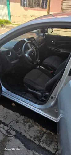 Nissan Versa 1.6 Advance At