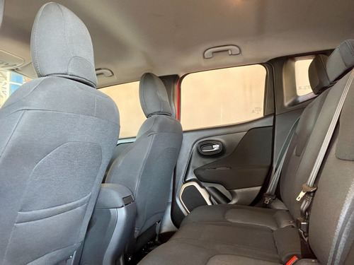 Imagem 14 de 15 de Jeep Renegade Sport Automatico 1.8