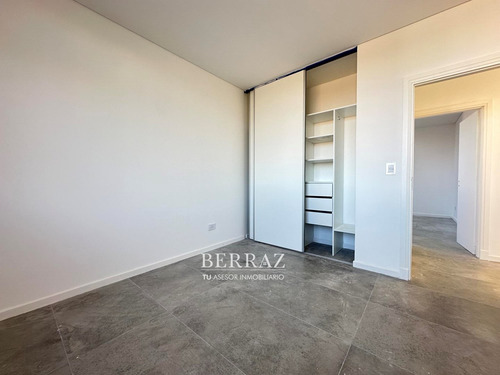 Casa Venta 5 Ambientes A La Laguna En Barrio San Matías Area 5 Escobar Lote De 974,75 M2