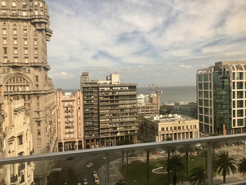 Alquiler Oficina Plaza Independencia Centro Montevideo 100 M2
