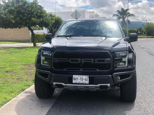 Imagen 3 de 14 de Ford Lobo Raptor 4x4
