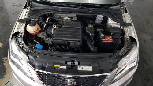Imagen 12 de 15 de Seat Toledo 1.6 Reference Mt