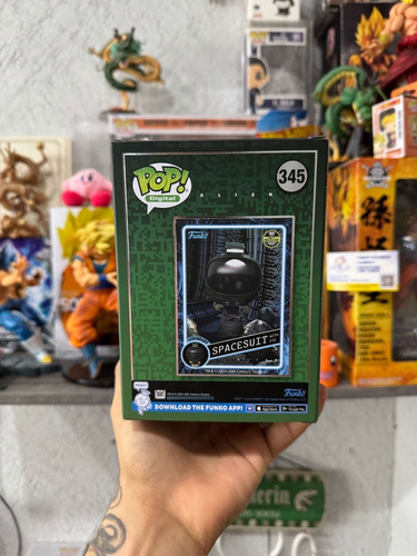 Funko Pop Nft! Alien - Spacesuit With Egg #345 (Usado)