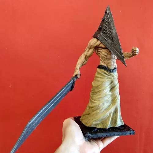 Boneco Silent Hill Cabeça De Pirâmide (pyramid Head)