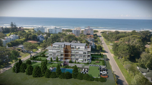 Venta Apartamento Pb 94 M2 En Buenavista Mar 2 Dormitorios Con Jardin Playa Brava