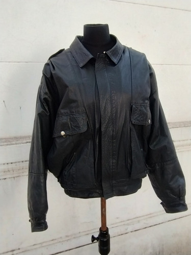 Campera De Cuero Negra