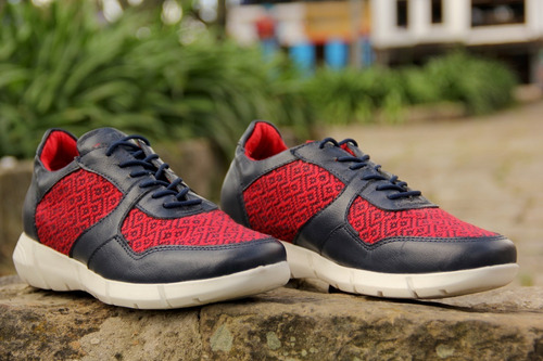 Imagen 3 de 4 de Tenis En Cuero