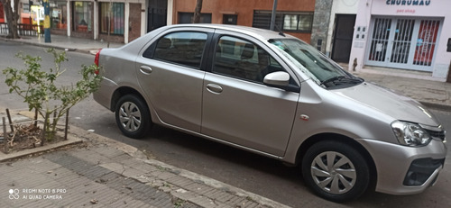 Toyota Etios 1.5 Sedan Xs