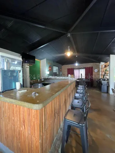 Fondo De Comercio Negocio En Las Delicias Zona Norte Retorno Inversion Segura Clientela Fija Restaurante Bar Discoteca Vista Al Lago Estef 25-10293