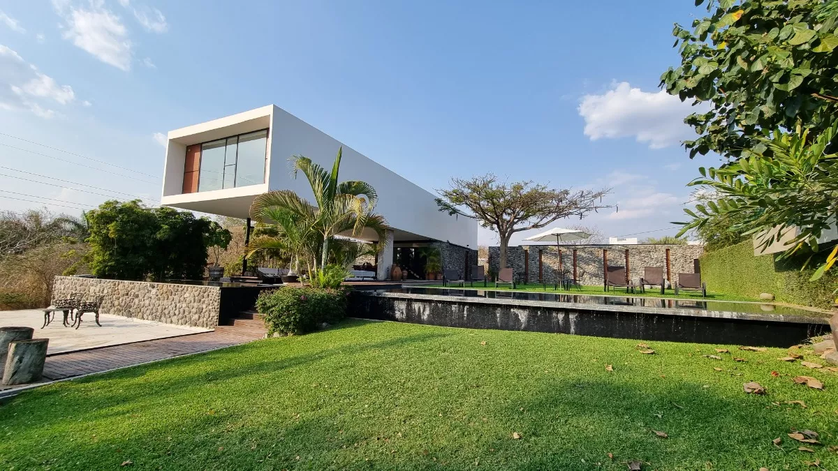 Venta: Casa Xochi, Arquitectura De Autor En El Club De Golf Santa Fe, Morelos