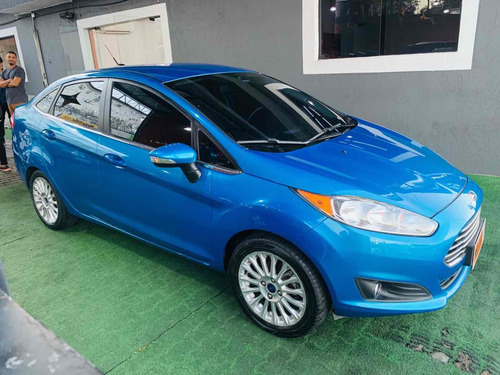 Ford Fiesta 1.6 TITANIUM HATCH 16V FLEX 4P AUTOMÁTICO
