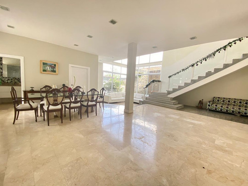 Imagen 5 de 11 de Se Vende Casa 445m² -3h+s/5b+s/4p En Oripoto