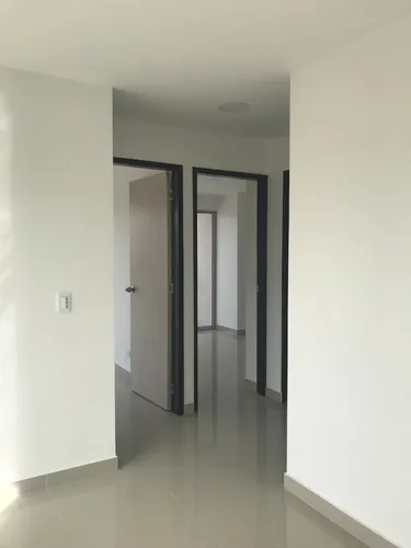 Se Arrrienda Apartamento A 3 Cuadras Del Parque De Rionegro (antioquia)