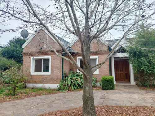 Casa  En Venta En El Mirasol, Pilar, G.b.a. Zona Norte