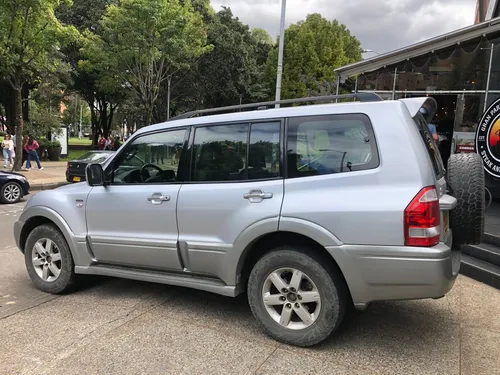 Mitsubishi Montero 3.8 V67