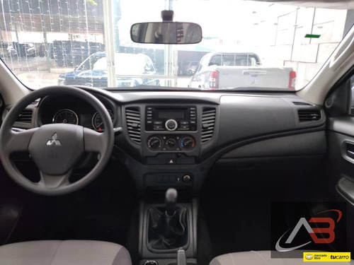 Mitsubishi L200 Sincronica 4x4