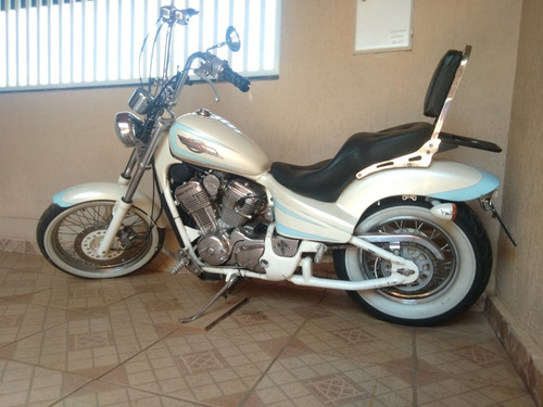 Imagem 1 de 12 de Honda Shadow 600