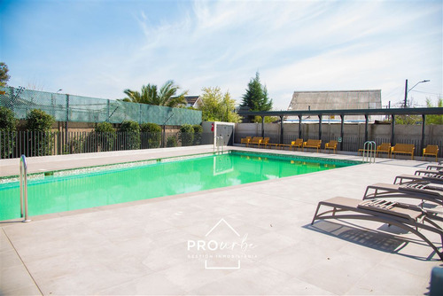 Departamento En Arriendo De 3 Dorm Con Patio Privado