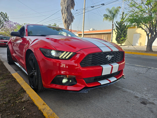 Ford Mustang 3.8 Coupe 3.7 V6 At