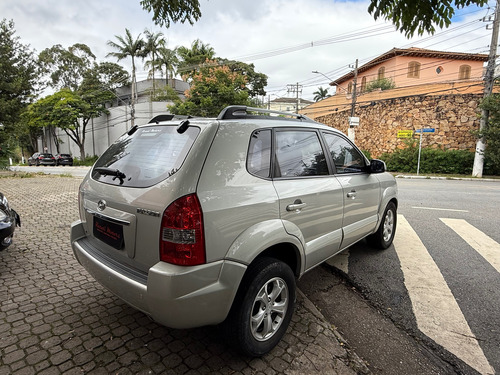 Hyundai Tucson 2.0 Gls 4x2 Aut. 5p