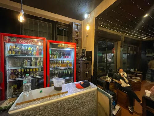 Bar Local Pub