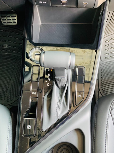 Kia Niro Zenith Hibrida Full Equipo