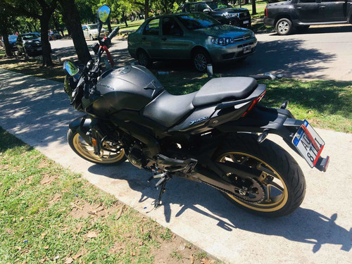 Dominar 400