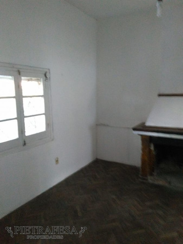 Imagen 13 de 19 de Casa En Venta Con Renta - 2 Dormitorios - 1 Baño - Andres Gomez - Malvin