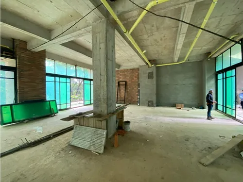 Exclusivo Local Para Estrenar En Las Lomas, El Poblado