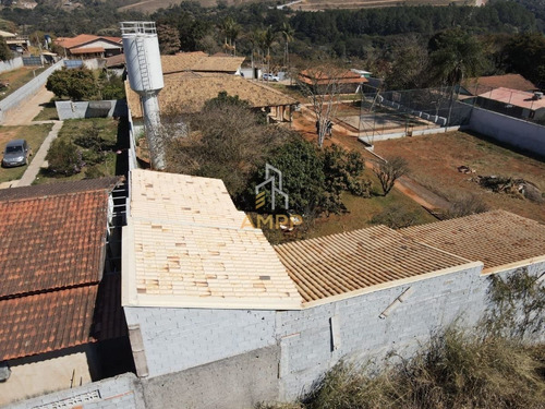 Imagem 5 de 10 de Casas - Residencial - 1604