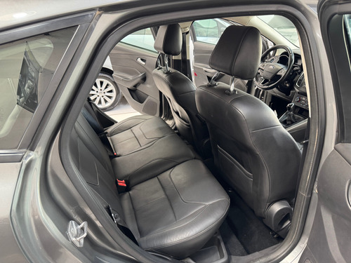 Ford Focus III 2.0 Se Plus Mt