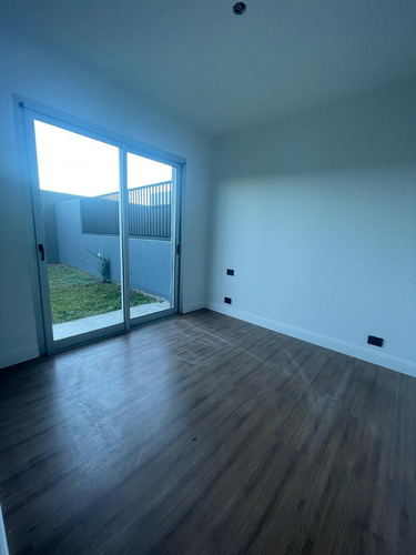Summun Condominio Vendo Dpto Cochera En Pb Un Dorm. Y Medio