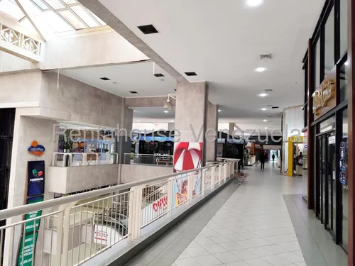 Dg Alquila Amplio Local U Oficina De 102 M2 En Cc Lago Mall Nivel Cine Maracaibo