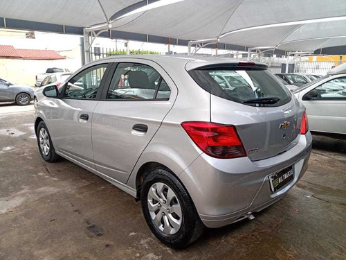 Imagem 5 de 14 de Chevrolet Onix 1.0 Joy 8v Flex 4p Manual