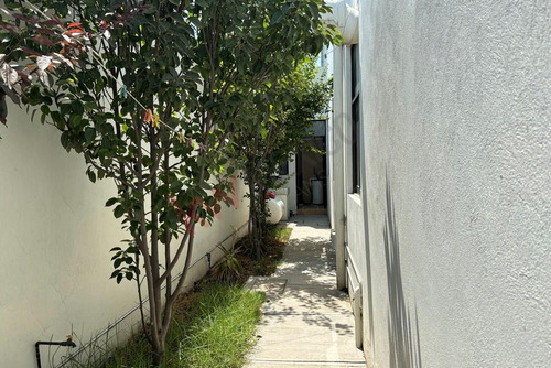 Edificio En Venta Para Inversión; Ideal Para Oficinas, Talleres, Departamentos, Clínica, Escuel...