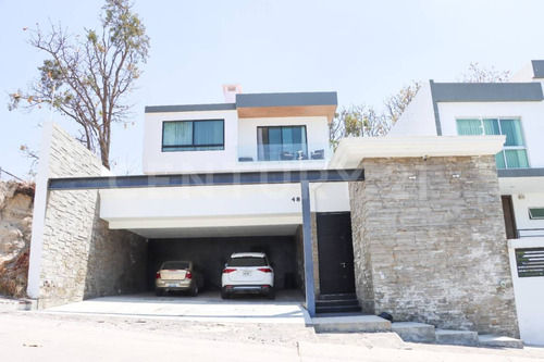 Casa En Venta, Ciudad Bugambilias, Zapopan, Jalisco