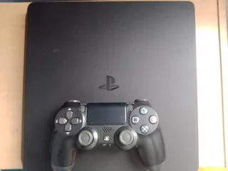 Playstation 4 Slim Sony 800gb Con 1 Mando Y Fifa23 Utilizada