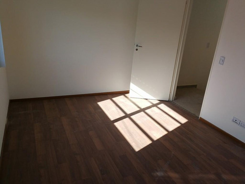 Depto En Duplex. 2 Amb. C/coch. Cub - Venta