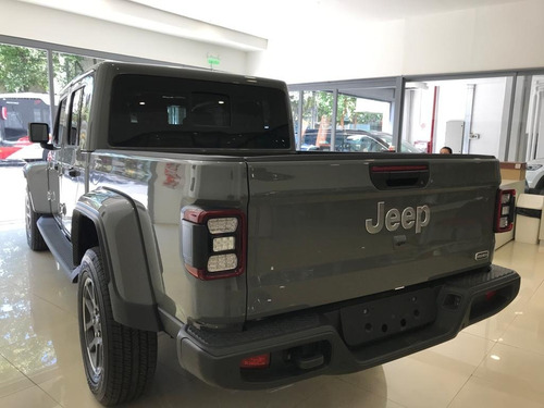Imagen 19 de 25 de Jeep Gladiator 4x4 H