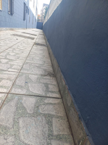 Alugo Apartamento Teotônio $1000 Reais Com Garagem Fechada