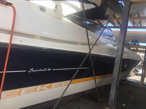 Lancha Sunseeker 48 - 03 Volvo D4 300hp - Marina Atlântica