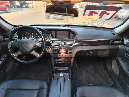 Imagem 8 de 11 de Mercedes-benz E 250 1.8 Cgi Avantgarde 16v Gasolina 4p