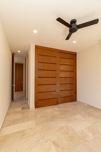 Casa En Venta En Privada Residencial Playa Del Carmen (1187)